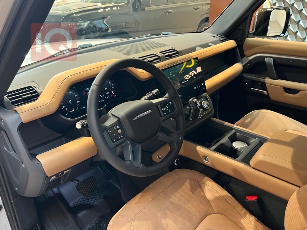 https://cdn.iqcars.iob5c14295-b5c8-4373-9fc5-335671d07e7a_4.jpg